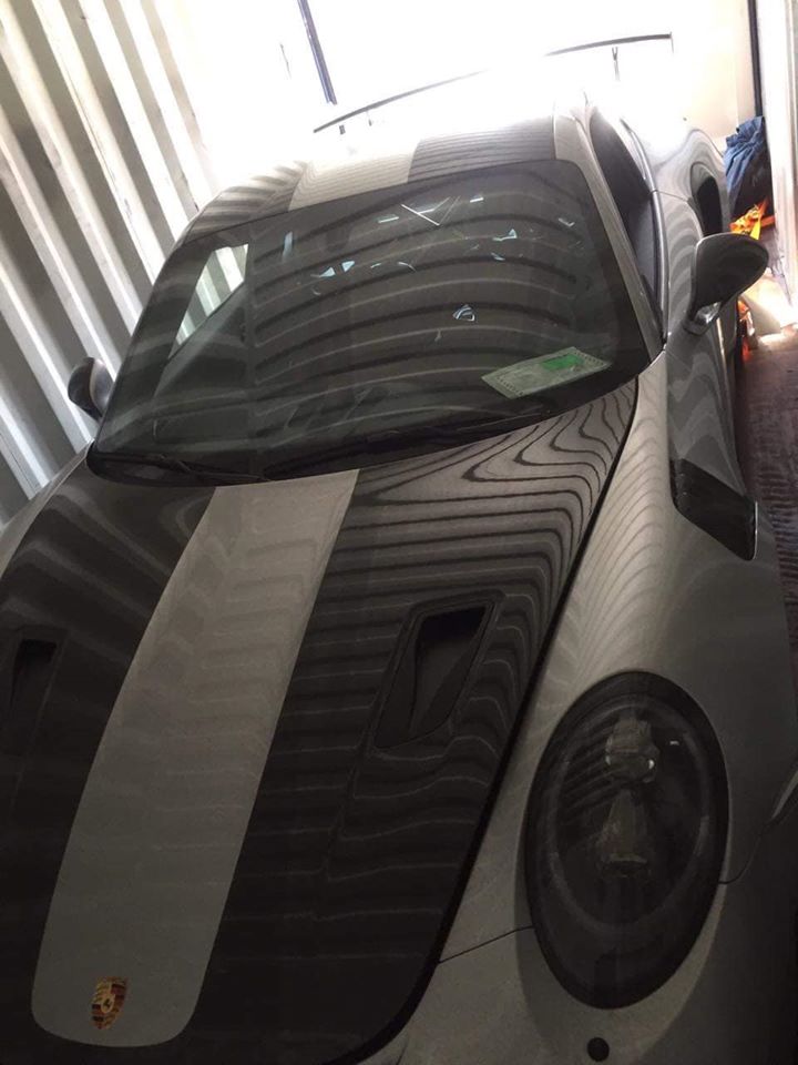 Dung nhan của siêu xe Porsche 911 GT2 RS mới về Việt Nam Dung nhan của siêu xe Porsche 911 GT2 RS mới về Việt Nam