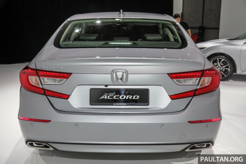 Cận cảnh thiết kế đuôi xe của Honda Accord 2020 Cận cảnh thiết kế đuôi xe của Honda Accord 2020