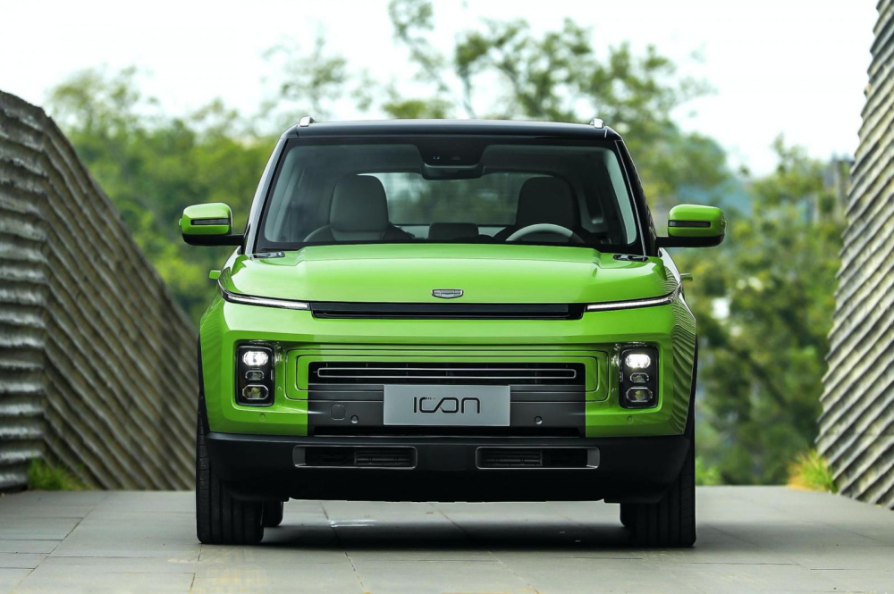 Trực diện mũi xe&nbsp;Geely Icon 2020