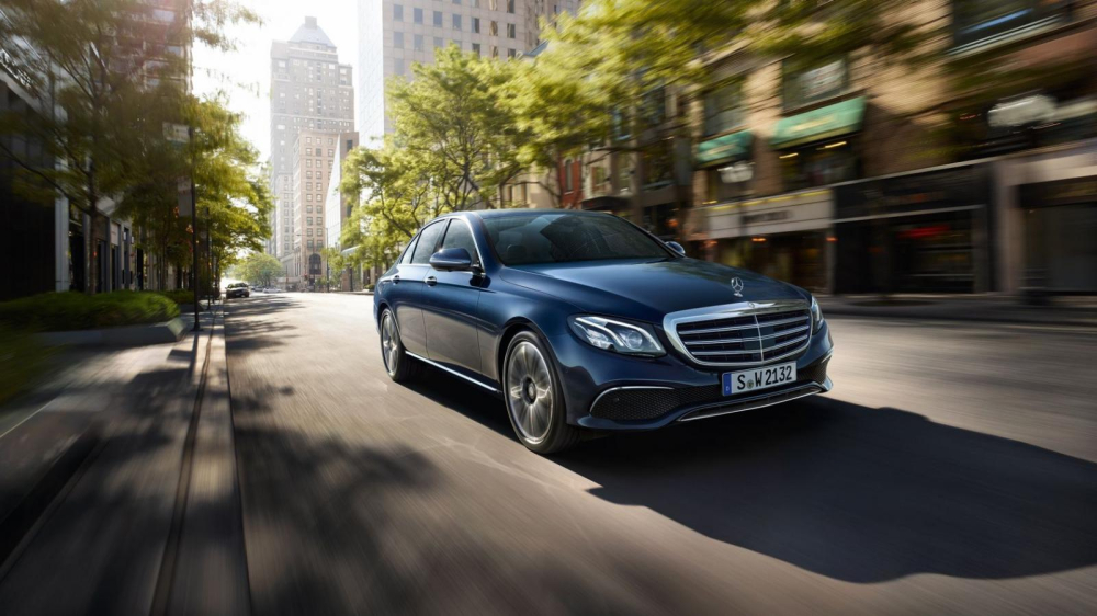 Mercedes-Bezn E-Class 2020 ra mắt Philippines với bản ti&ecirc;u chuẩn E180 Avantgarde mới