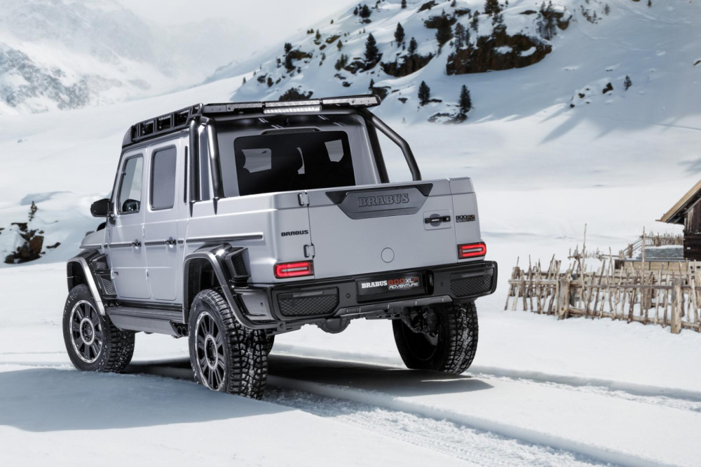 Đu&ocirc;i xe Brabus 800 Adventure XLP