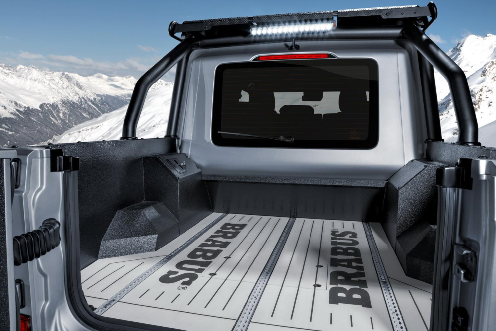 Th&ugrave;ng xe được độ th&ecirc;m tr&ecirc;n chiếc Mercedes-AMG G63