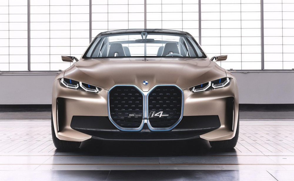 Trực diện đầu xe Concept i4