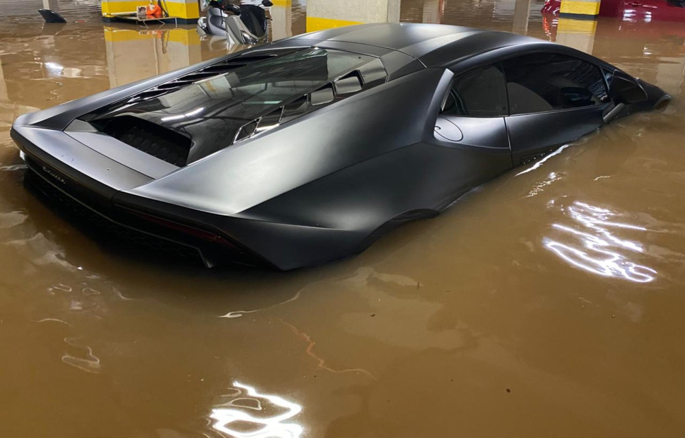 Chủ xe cho biết chiếc Lamborghini Huracan LP610-4 không có bảo hiểm