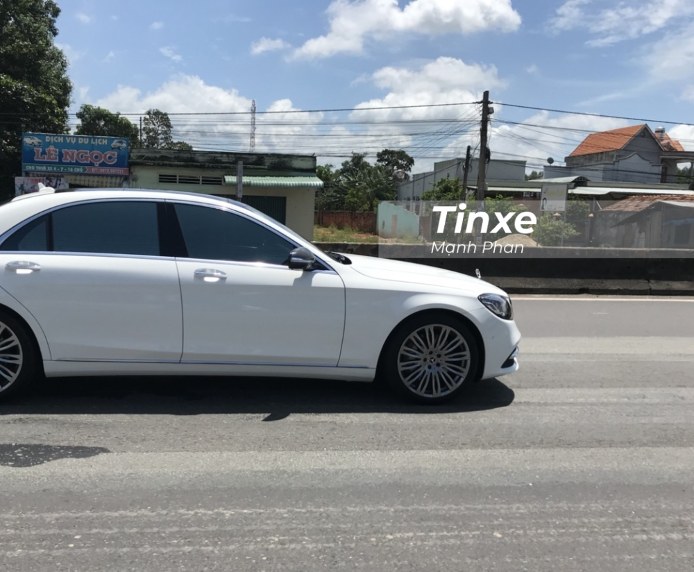 Mercedes-Benz S450 c&oacute; gi&aacute; b&aacute;n 4,3 tỷ đồng