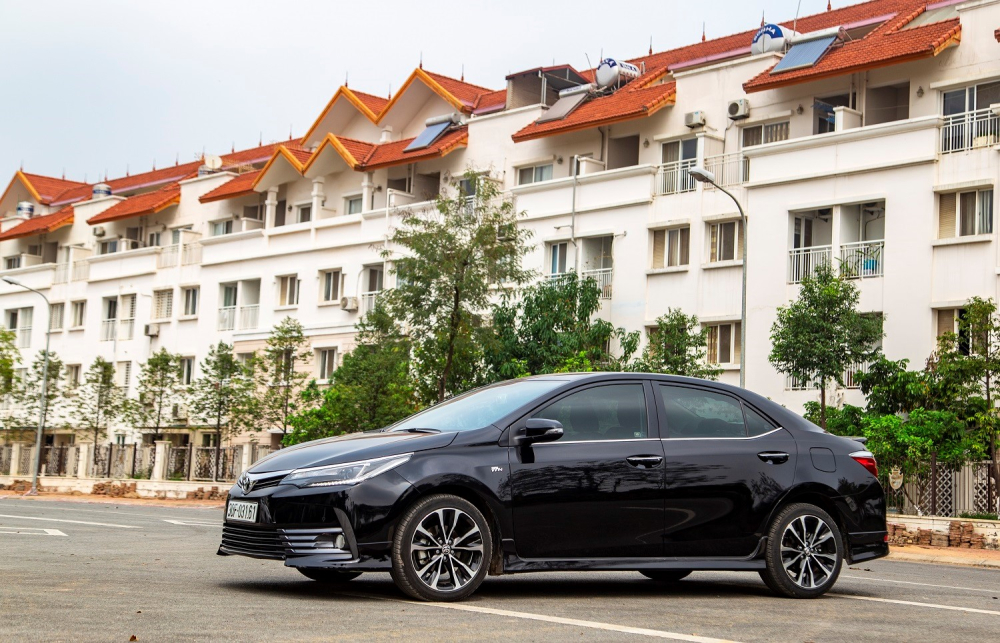 Toyota Corolla Altis