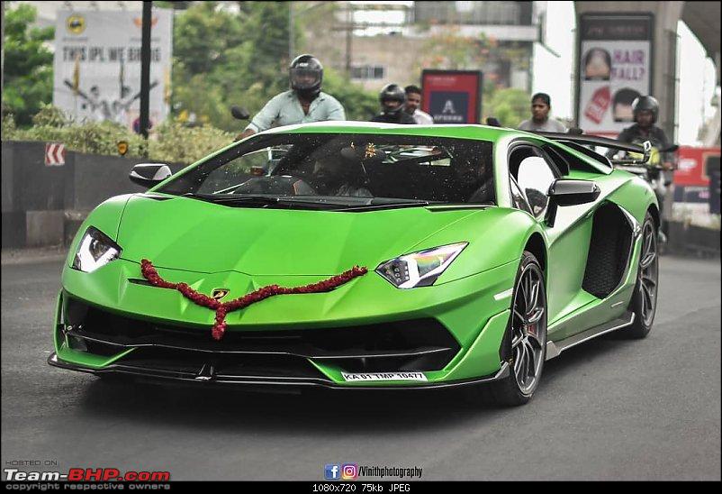 Trên toàn thế giới chỉ có 963 chiếc siêu xe hàng hiếm Lamborghini Aventador SVJ được sản xuất, trong đó, 900 chiếc thuộc phiên bản tiêu chuẩn, 63 chiếc còn lại thuộc bản Lamborghini Aventador SVJ63 với con số 63 ở ngoại thất tạo sự khác lạ. Siêu xe Lamborghini Aventador SVJ màu xanh mờ Matte Gree ở Ấn Độ chỉ có số thứ tự 1di900.