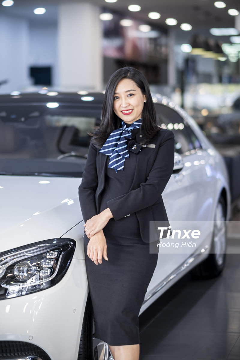 Phương Thảo cho biết cô gặp khó khăn vì có thể đang bán xe thì phải đi đẻ.