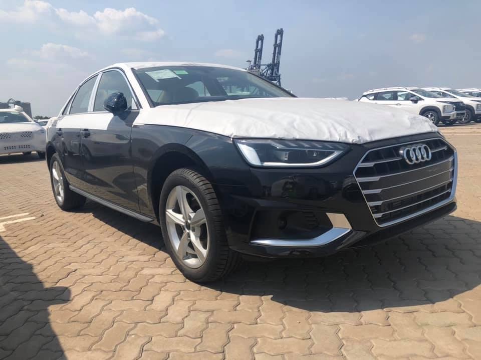 Audi A4 mới cũng đ&atilde; xuất hiện tại Việt nam.
