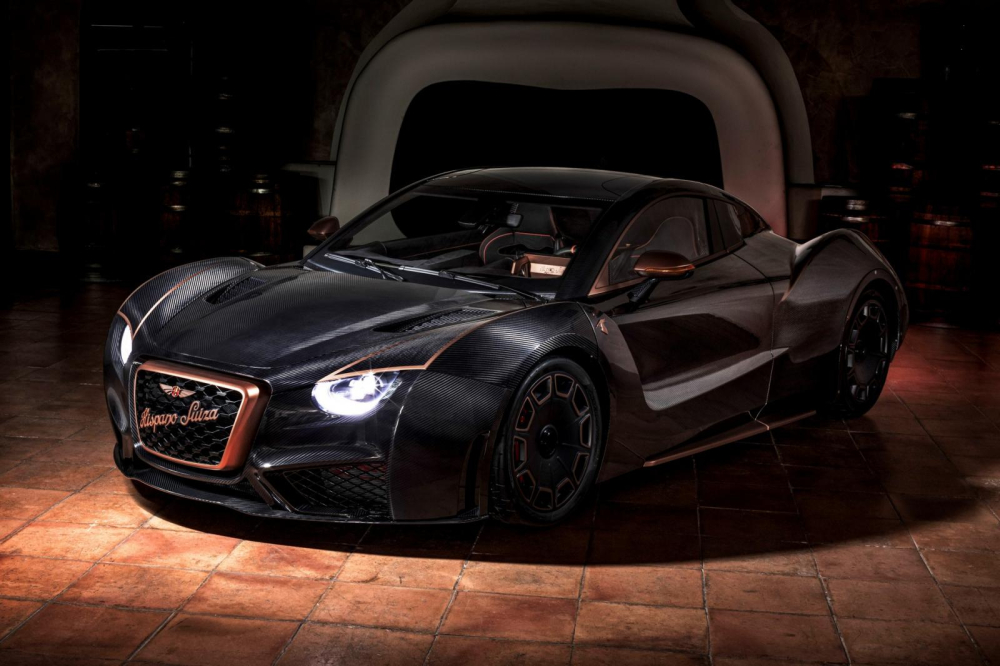 Hispano Suiza Carmen Boulogne có thân vỏ sợi carbon lộ ra ngoài và các chi tiết thiết kế táo bạo hơn người tiền nhiệm Hispano Suiza Carmen Boulogne có thân vỏ sợi carbon lộ ra ngoài và các chi tiết thiết kế táo bạo hơn người tiền nhiệm