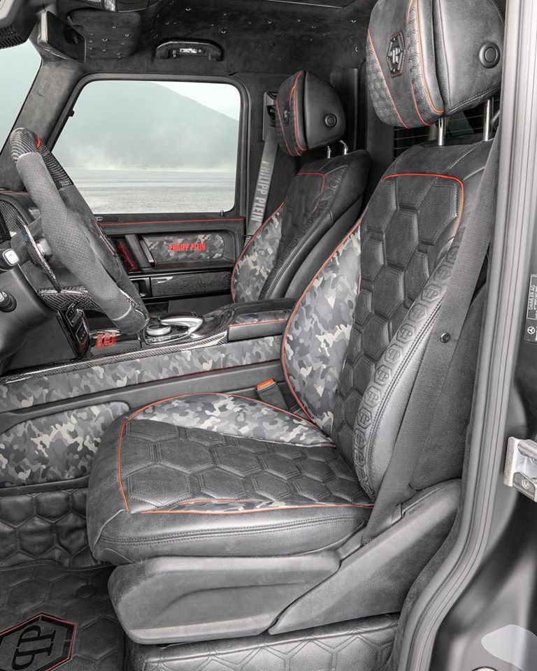 Phong cách camo tiếp tục xuất hiện bên trong khoang lái Phong cách camo tiếp tục xuất hiện bên trong khoang lái