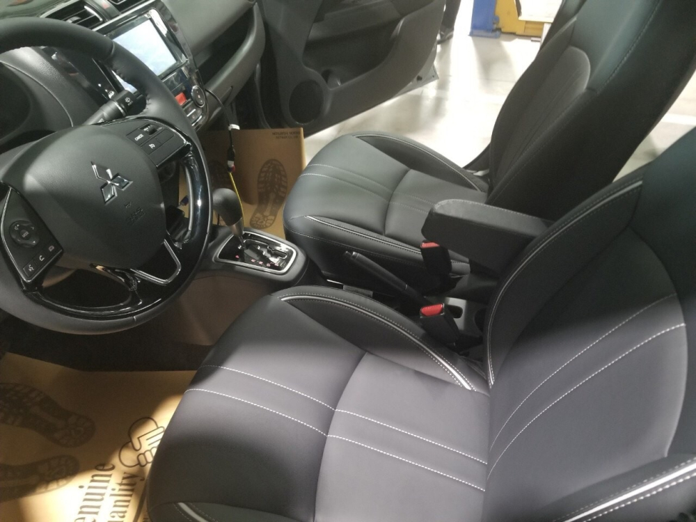 Ghế da không khác gì phiên bản cũ