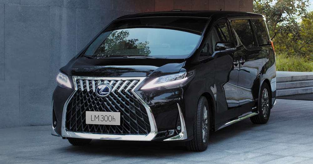 Lexus LM 2020 sở hữu lưới tản nhiệt đồ sộ