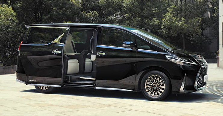 Lexus LM 2020 có cửa trượt chỉnh điện bên sườn