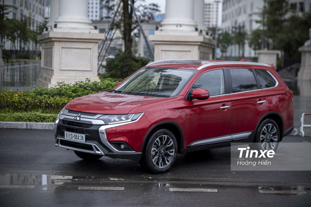 Thiết kế ngoại thất của Mitsubishi Outlander 2020 được đánh giá là khá bắt mắt và tạo được nét riêng.