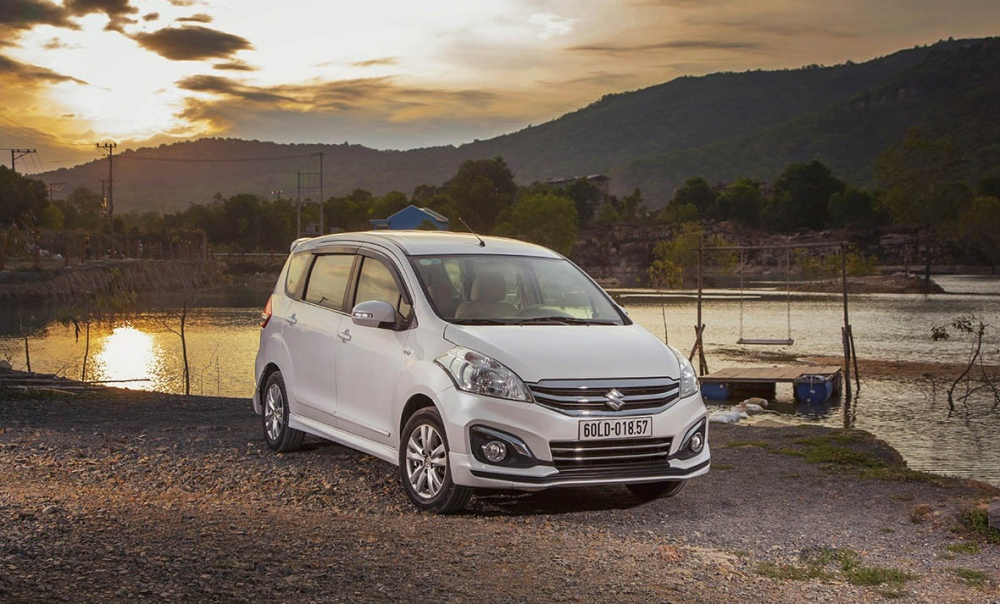 Xe ô tô 7 chỗ tiết kiệm nhiên liệu nhất hiện nay - Suzuki Ertiga