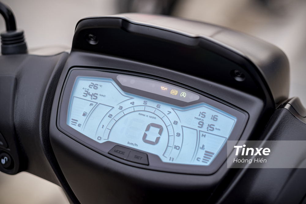 M&agrave;n h&igrave;nh LCD hiển thị đa th&ocirc;ng tin t&iacute;ch hợp ứng dụng Piaggio MIA tr&ecirc;n điện thoại th&ocirc;ng minh.