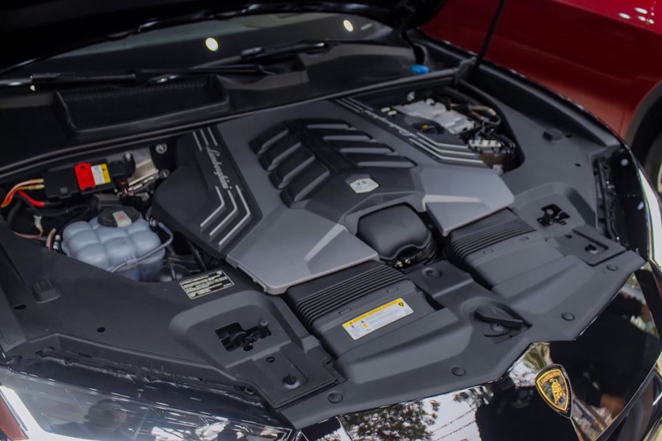 Động cơ V8 trên siêu SUV Lamborghini Urus