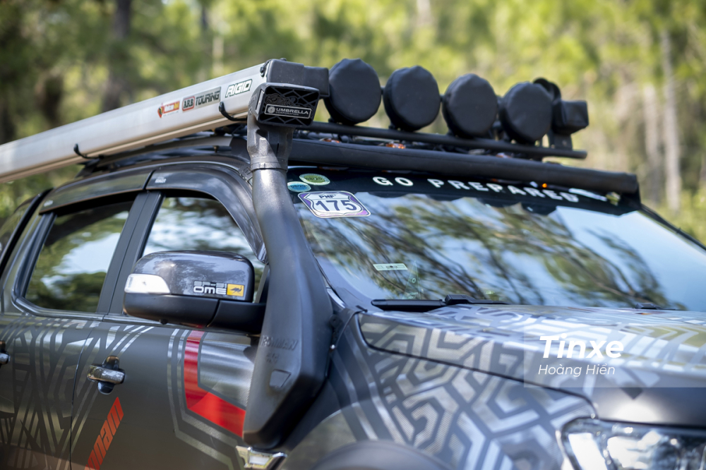 Ống thở Ironman trên chiếc Ford Ranger Wildtrak 3.2L.