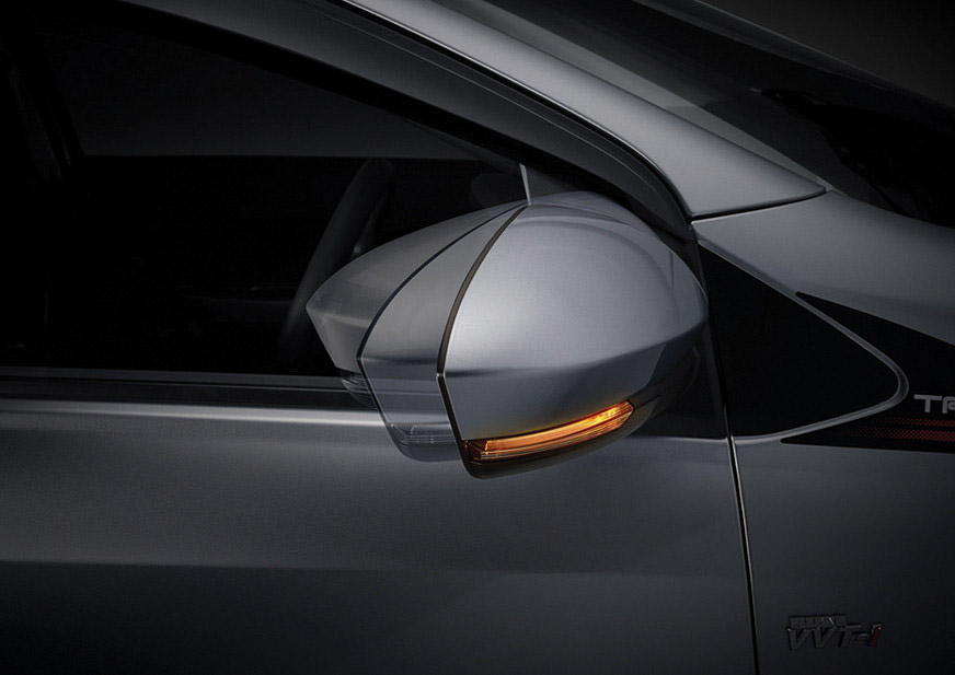Gương chiếu hậu gập chỉnh điện của Toyota Wigo 2020