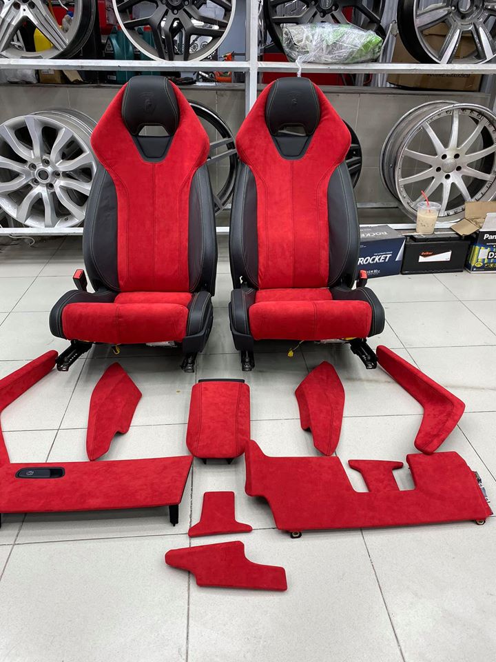 C&ograve;n đ&acirc;y l&agrave; đồ chơi mới sau khi được đổi m&agrave;u sang đỏ