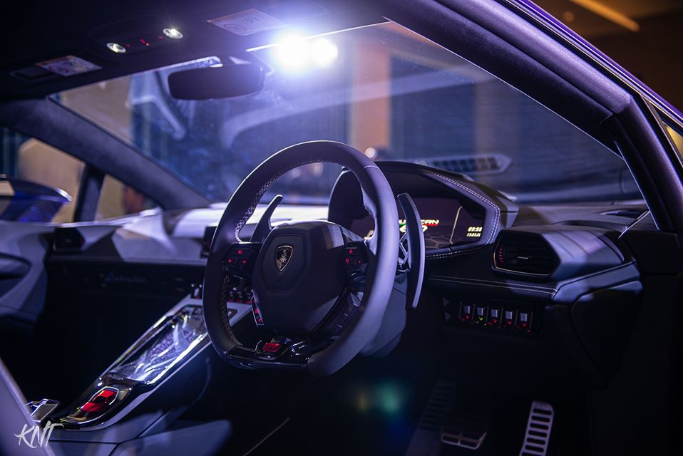 C&oacute; thể n&oacute;i si&ecirc;u xe Lamborghini Huracan EVO RWD sinh ra để ho&agrave;n th&agrave;nh bộ sưu tập cho những chiếc Lamborghini Huracan Facelift đ&atilde; c&oacute; Lamborghini Huracan EVO Coupe v&agrave; Lamborghini Huracan EVO Spyder. 