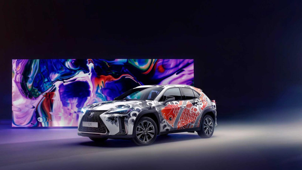 Chiếc Lexus UX n&agrave;y đ&uacute;ng thực l&agrave; một t&aacute;c phẩm nghệ thuật với chi ph&iacute; 120.000 bảng Anh