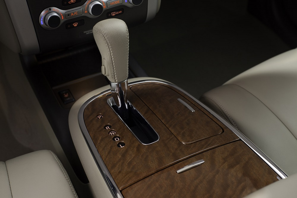 Hộp số tự động sang số mượt, mang lại cảm gi&aacute;c l&aacute;i nhẹ nh&agrave;ng