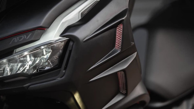 Honda ADV 150 Batman