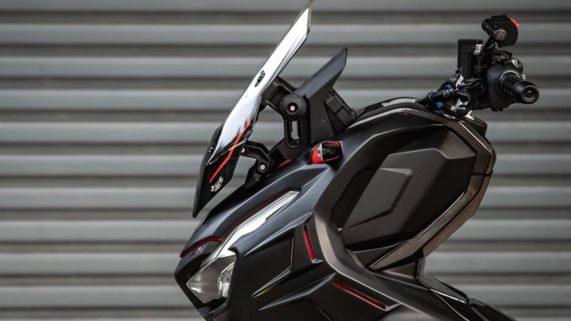 Honda ADV 150 Batman