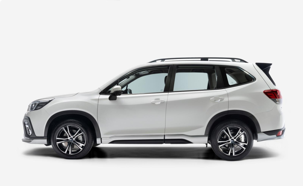 G&oacute;i phụ kiện GT Edition bao gồm bộ bodykit n&acirc;ng cấp ngoại thất thể thao hơn