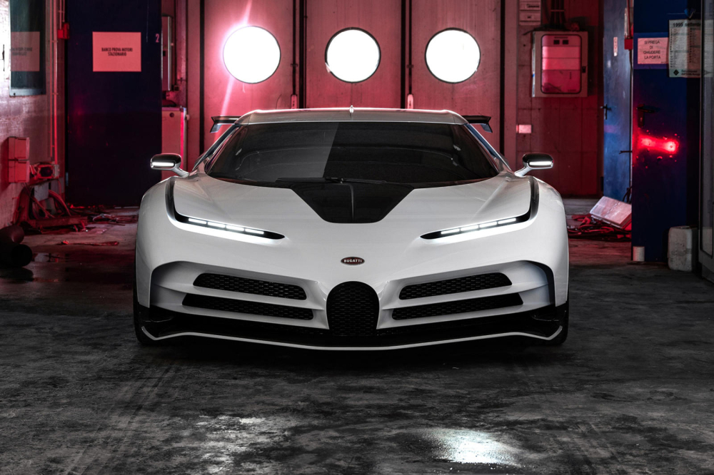 Giá mua một chiếc Bugatti Centodieci là 9 triệu USD Giá mua một chiếc Bugatti Centodieci là 9 triệu USD