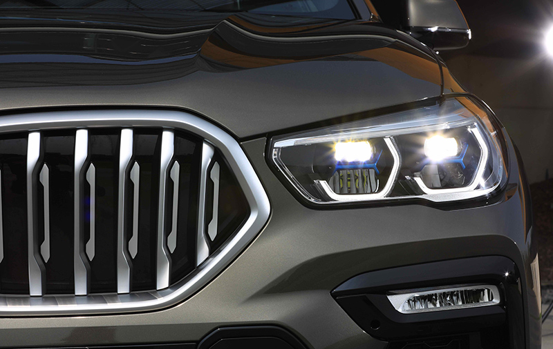 Đ&egrave;n pha BMW Laserlight 