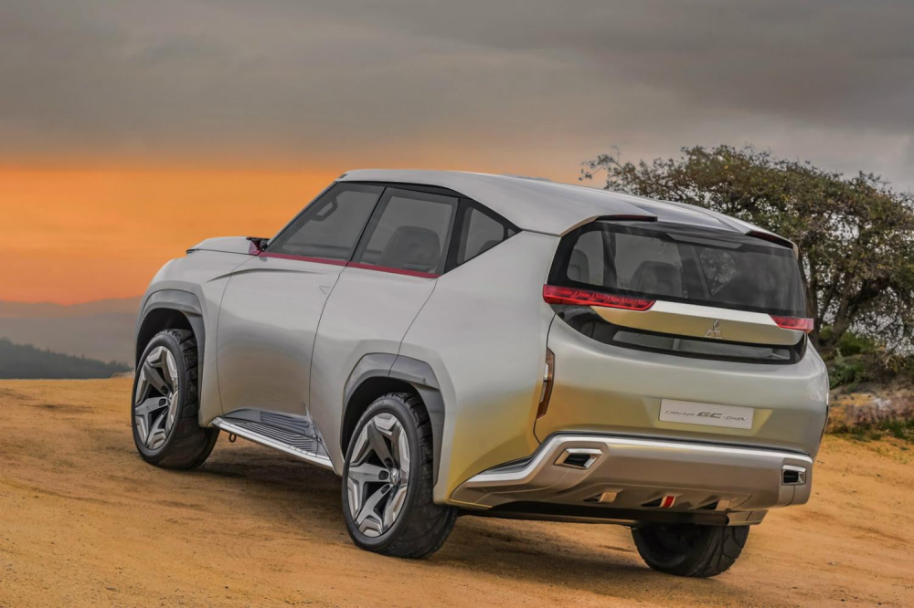 Thiết kế đằng sau của Mitsubishi GC PHEV