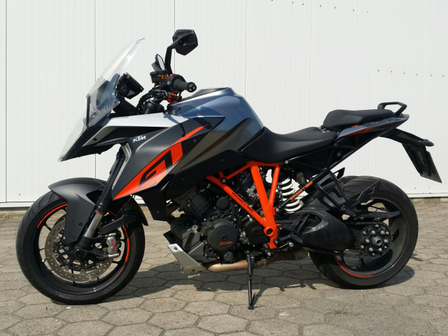 KTM 1290 Super Duke GT phiên bản 2020 hiện tại