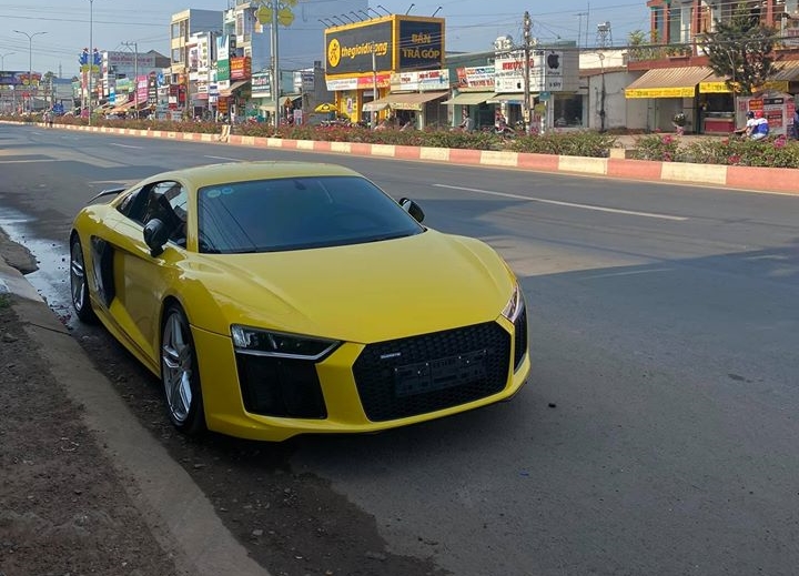 Chiếc Audi R8 V10 PLus n&agrave;y từng thuộc sở hữu của Cường Đ&ocirc;-la