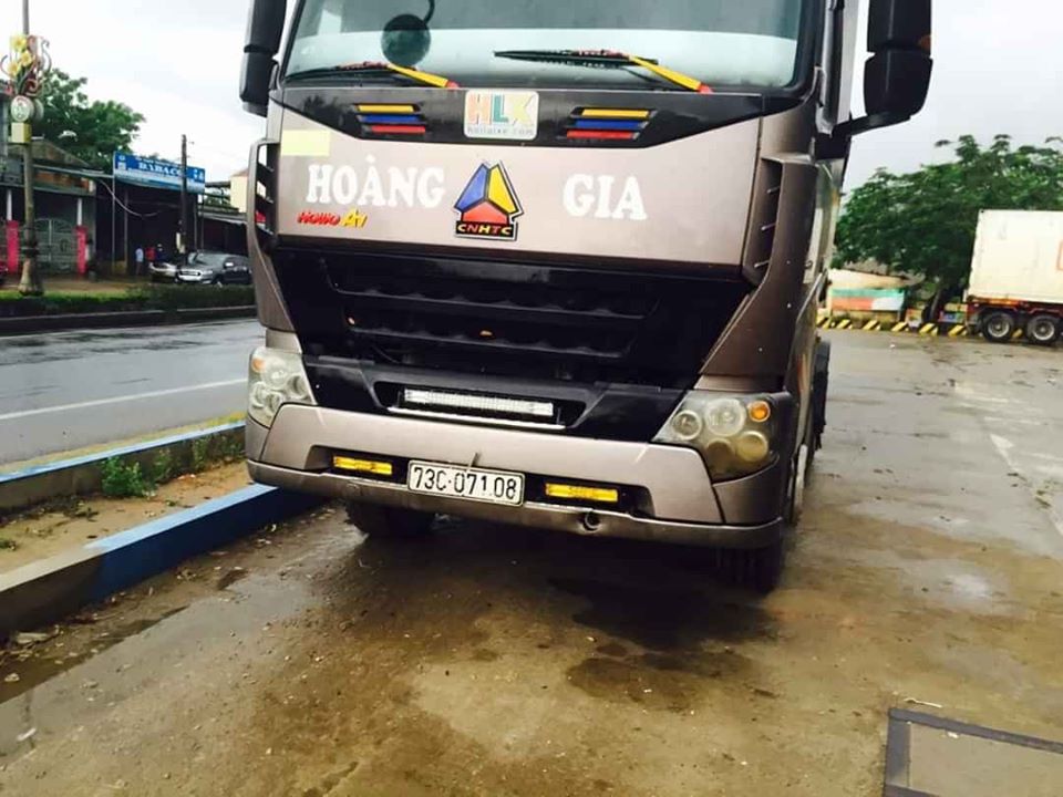 Chiếc xe container trong sự việc tại Quảng Trị