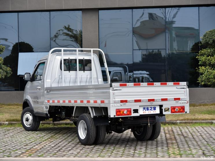 Ph&iacute;a sau của SRM T30S