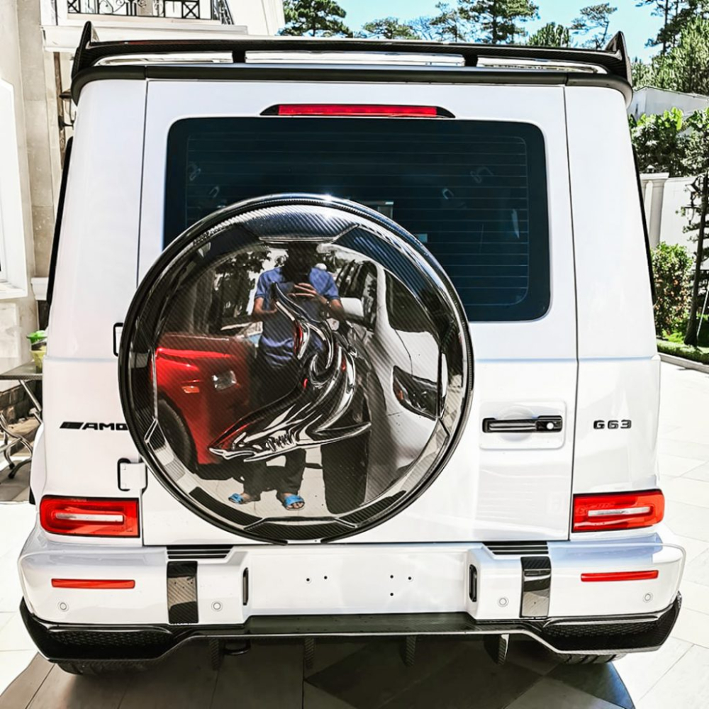 Vẻ đẹp của Mercedes-AMG G63 đời mới độ body kit TopCar Light độc nhất Việt Nam