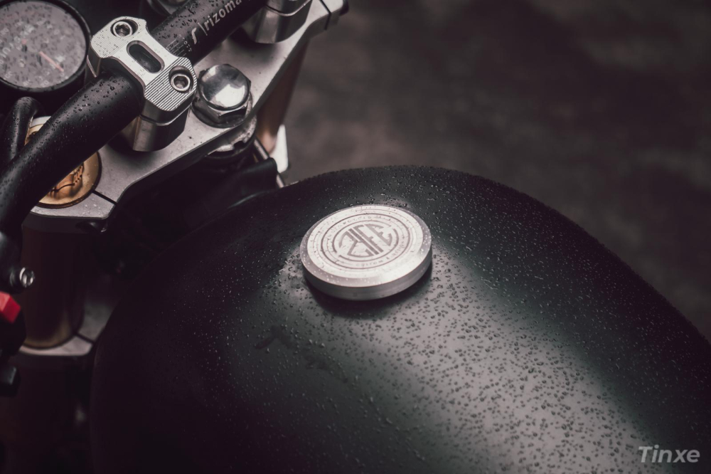 Honda LA250 Custom The Armiger by Zife