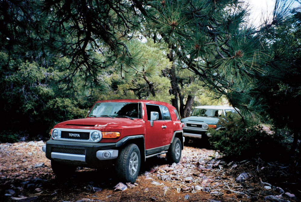 Toyota FJ Cruiser 2020 hiện đang được b&aacute;n tại UAE
