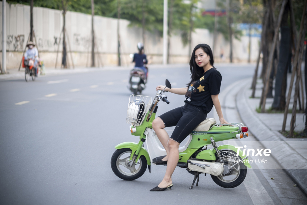 Honda Caren c&oacute; kh&aacute; nhiều chi tiết thuận tiện sử dụng được xe l&agrave; kh&aacute; tinh tế v&agrave;o thời điểm xe ra mắt.