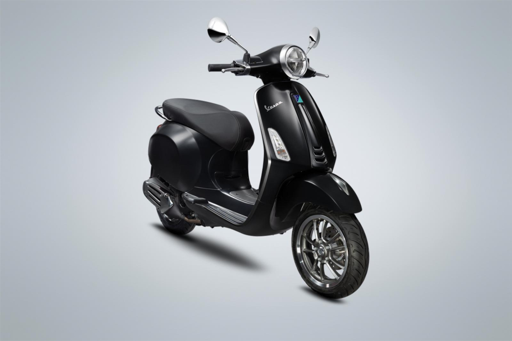 Vespa Primavera S 2020 với màu đen mới. Vespa Primavera S 2020 với màu đen mới.