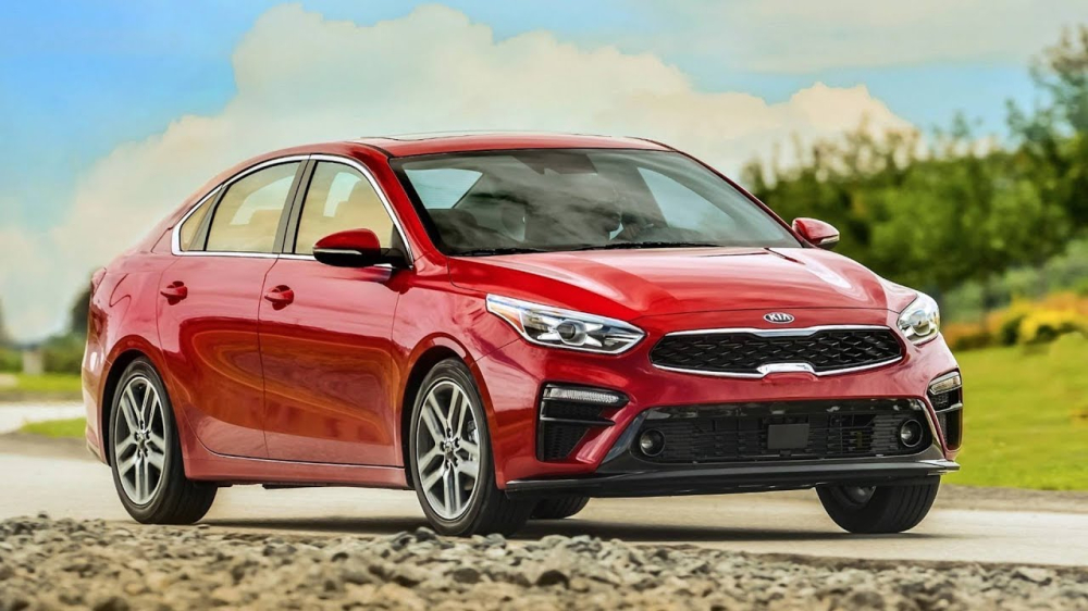 Kia Cerato thường xuyên đứng sau Mazda3 lại bất ngờ vươn lên dẫn đầu phân khúc sedan hạng C ở tháng 3 vừa qua