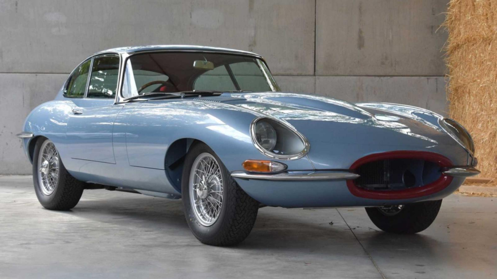 Chiếc Jaguar E-Type Series 1 3.8 FHC 1964 được phục chế bởi E-Type UK Chiếc Jaguar E-Type Series 1 3.8 FHC 1964 được phục chế bởi E-Type UK