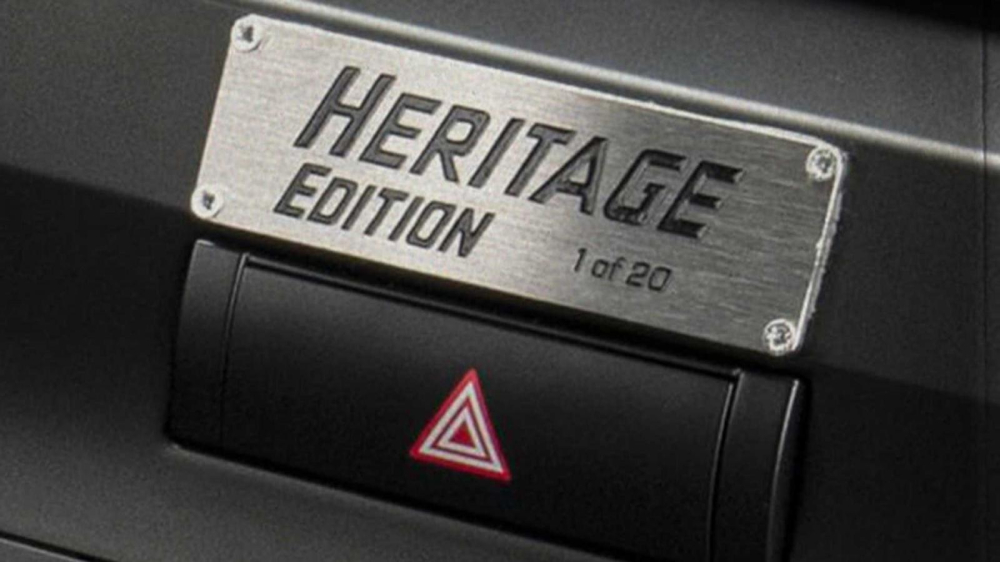 C&oacute; vẻ chỉ c&oacute; 20 chiếc Toyota Land Cruiser Heritage Edition 2020 xuất xưởng