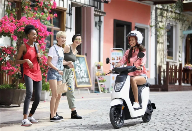 Xe m&aacute;y điện Honda V-GO