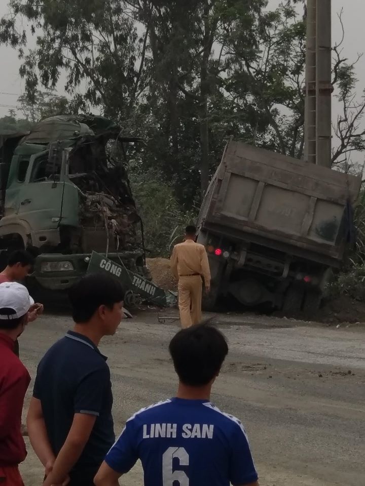 Lực lượng chức năng có mặt tại hiện trường sự việc