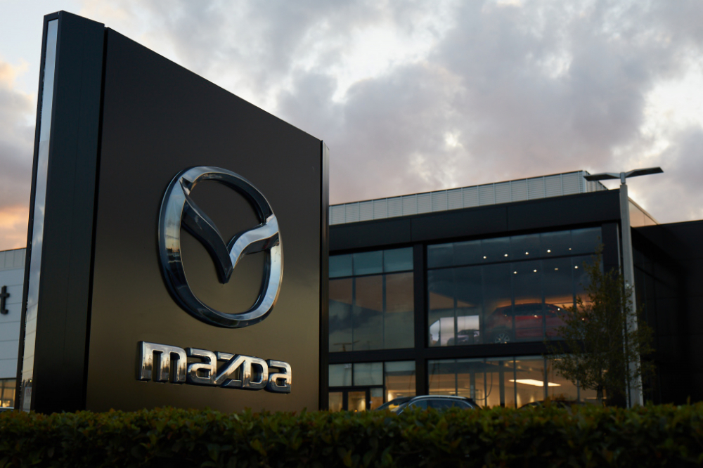 H&atilde;ng Mazda tung ra chương tr&igrave;nh chăm s&oacute;c &ocirc; t&ocirc; của c&aacute;c nh&acirc;n vi&ecirc;n y tế tại Mỹ