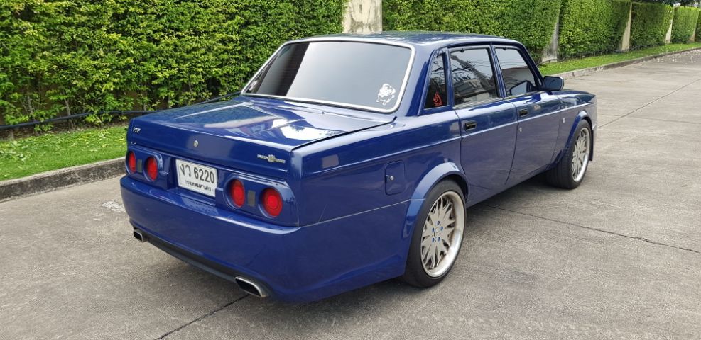 Chiếc Volvo 240 nh&aacute;i Rolls-Royce Phantom v&agrave; Nissan Skyline R32 đang được rao b&aacute;n tại Th&aacute;i Lan